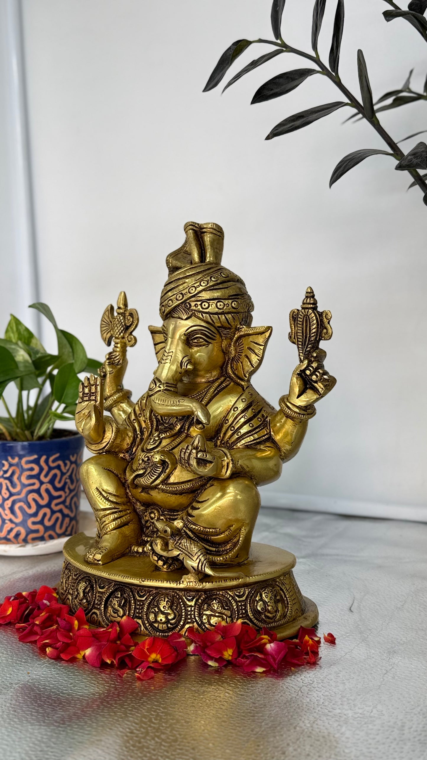 Exquisite Handcrafted Brass Ganesha Idol – Symbol of Wisdom, Prosperity & New Beginnings