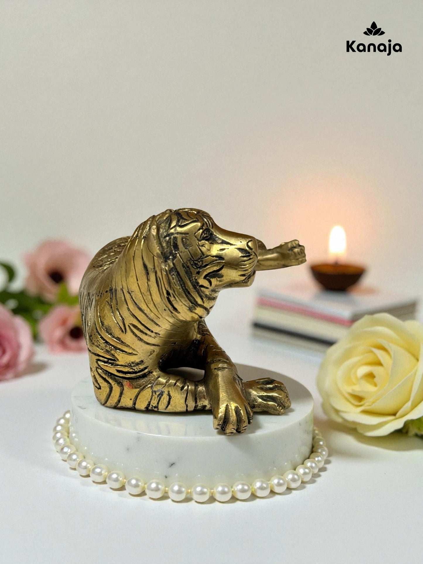 Golden Tiger Statues - A Symbol of Strength and Prosperity