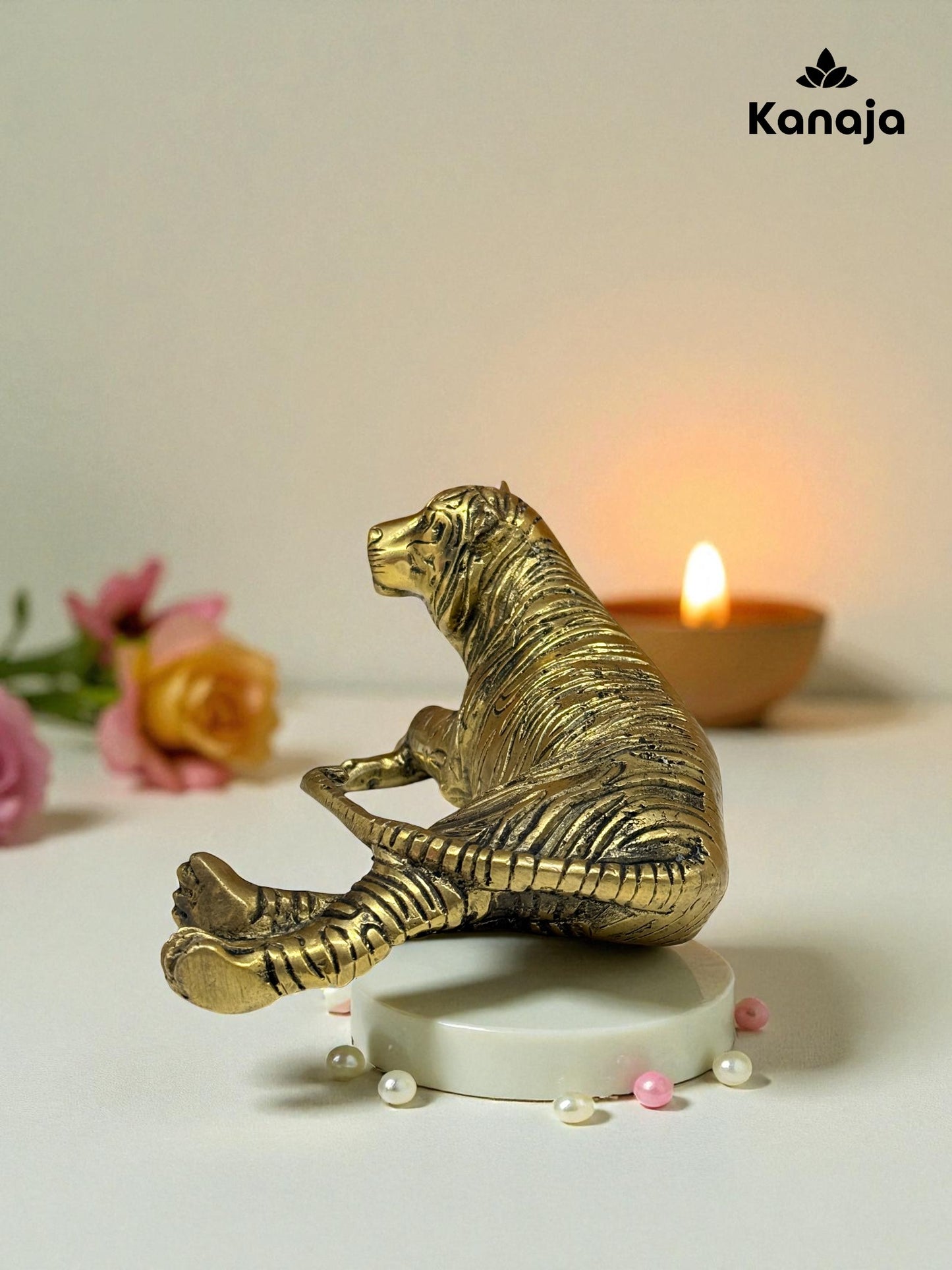 Golden Tiger Statues - A Symbol of Strength and Prosperity