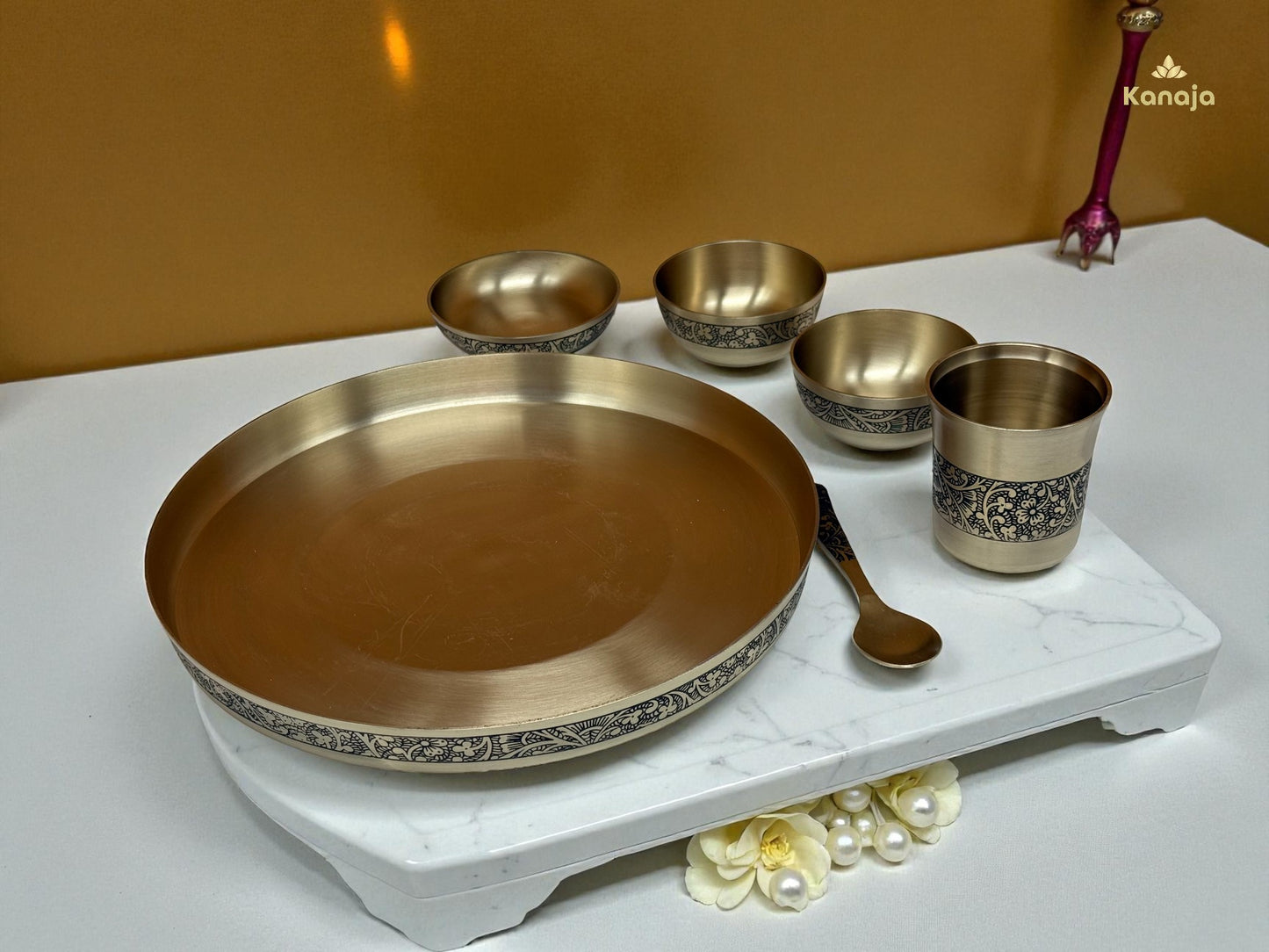 Bronze Thali Set with Intricate Etchings