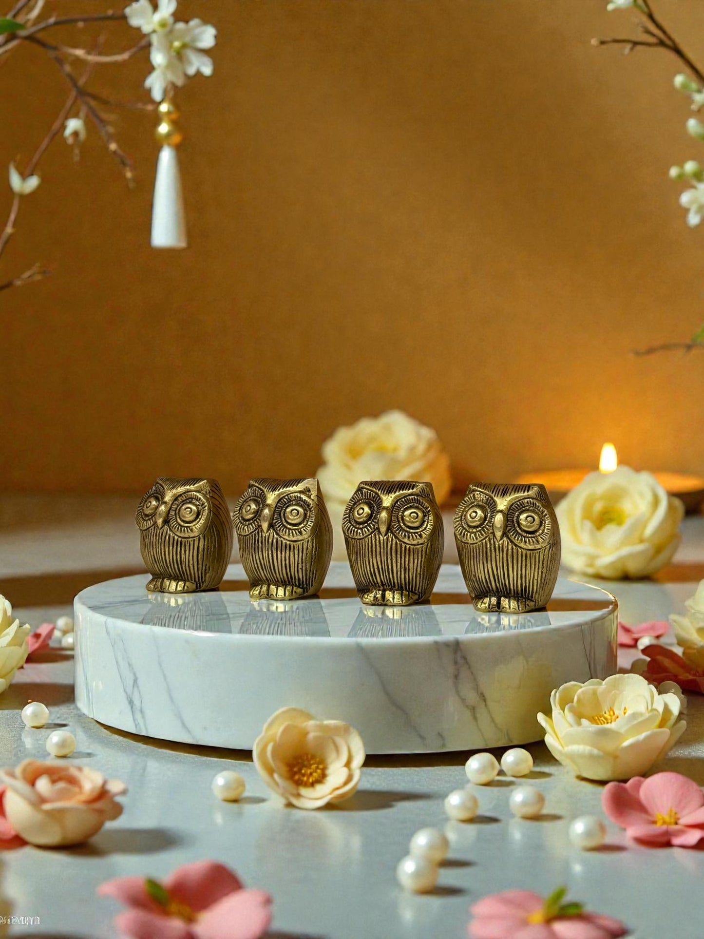 Charming Golden Owl Figurine - A Symbol of Wisdom and Intuition