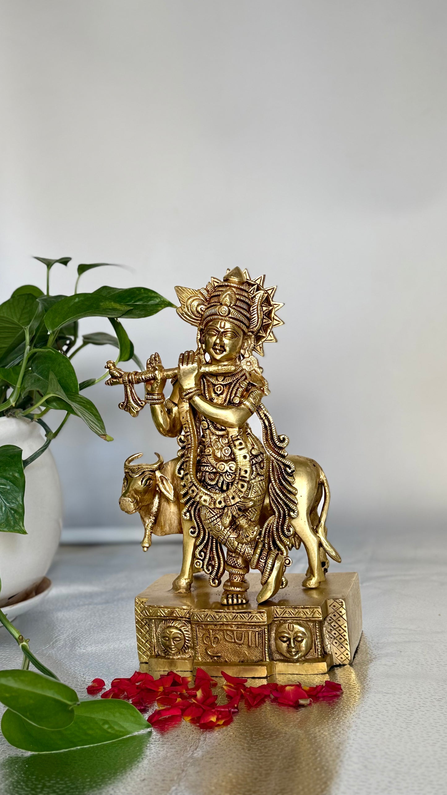 Handcrafted Brass Lord Krishna with Kamdhenu Cow - A Symbol of Love and Prosperity