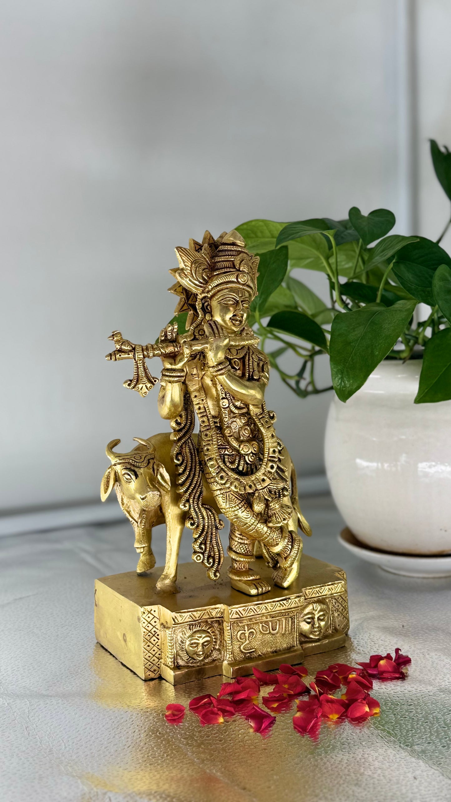 Handcrafted Brass Lord Krishna with Kamdhenu Cow - A Symbol of Love and Prosperity