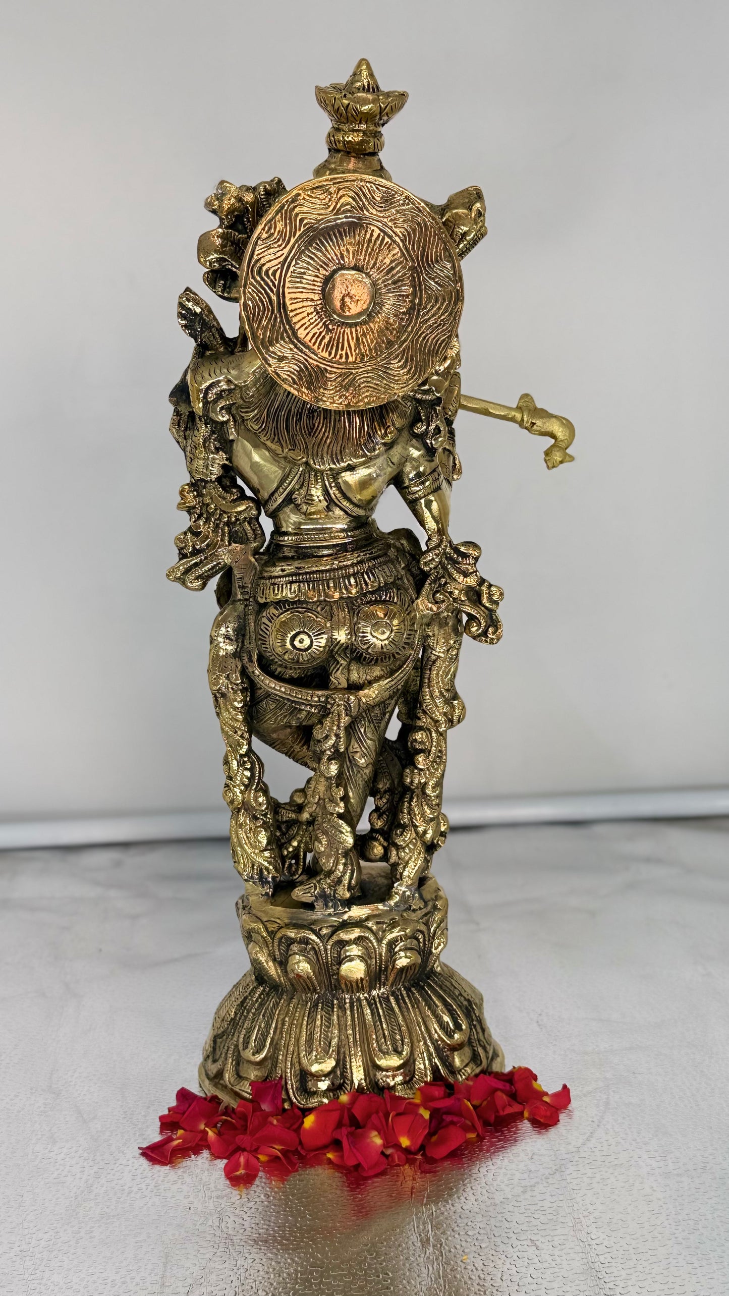 The Divine Flutist - Masterpiece Brass Krishna Murti