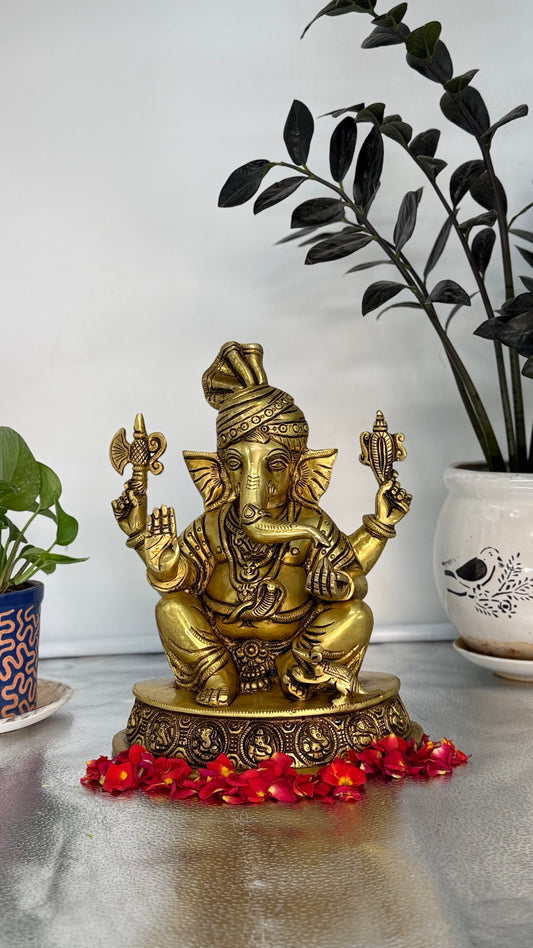 Exquisite Handcrafted Brass Ganesha Idol – Symbol of Wisdom, Prosperity & New Beginnings