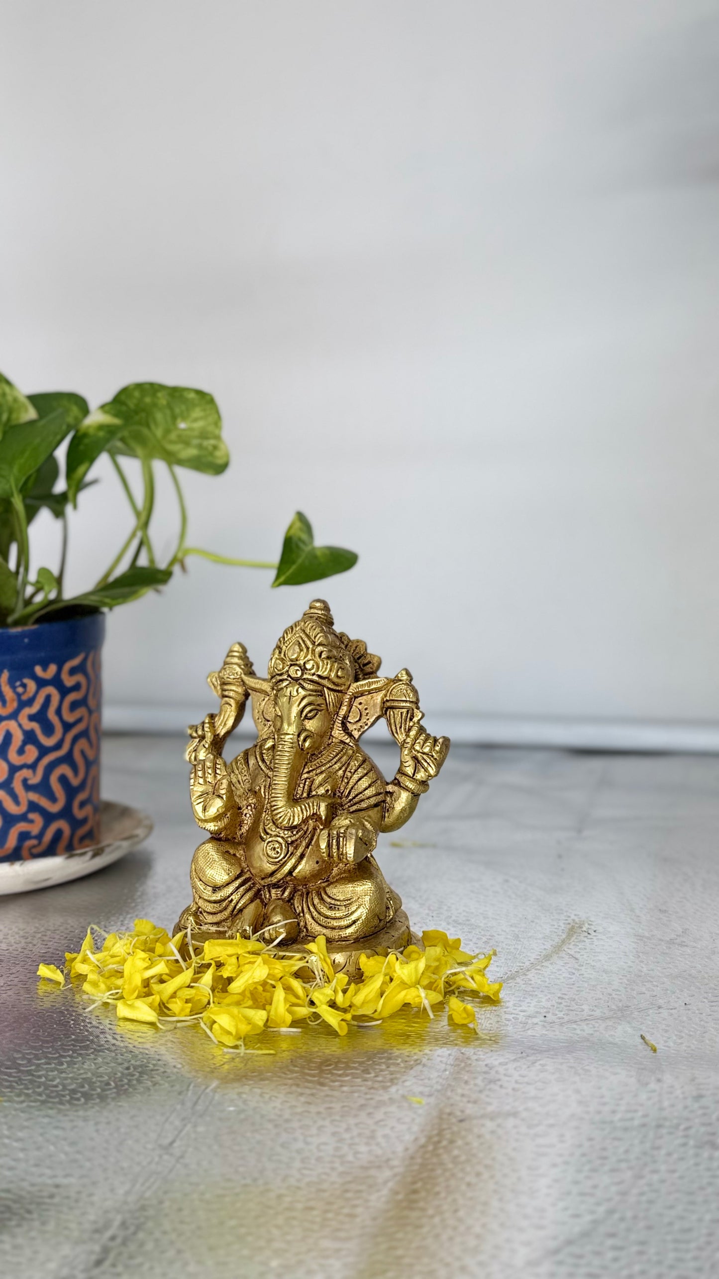 Charming Brass Seated Ganesha Idol - Symbol of Wisdom and Good Fortune