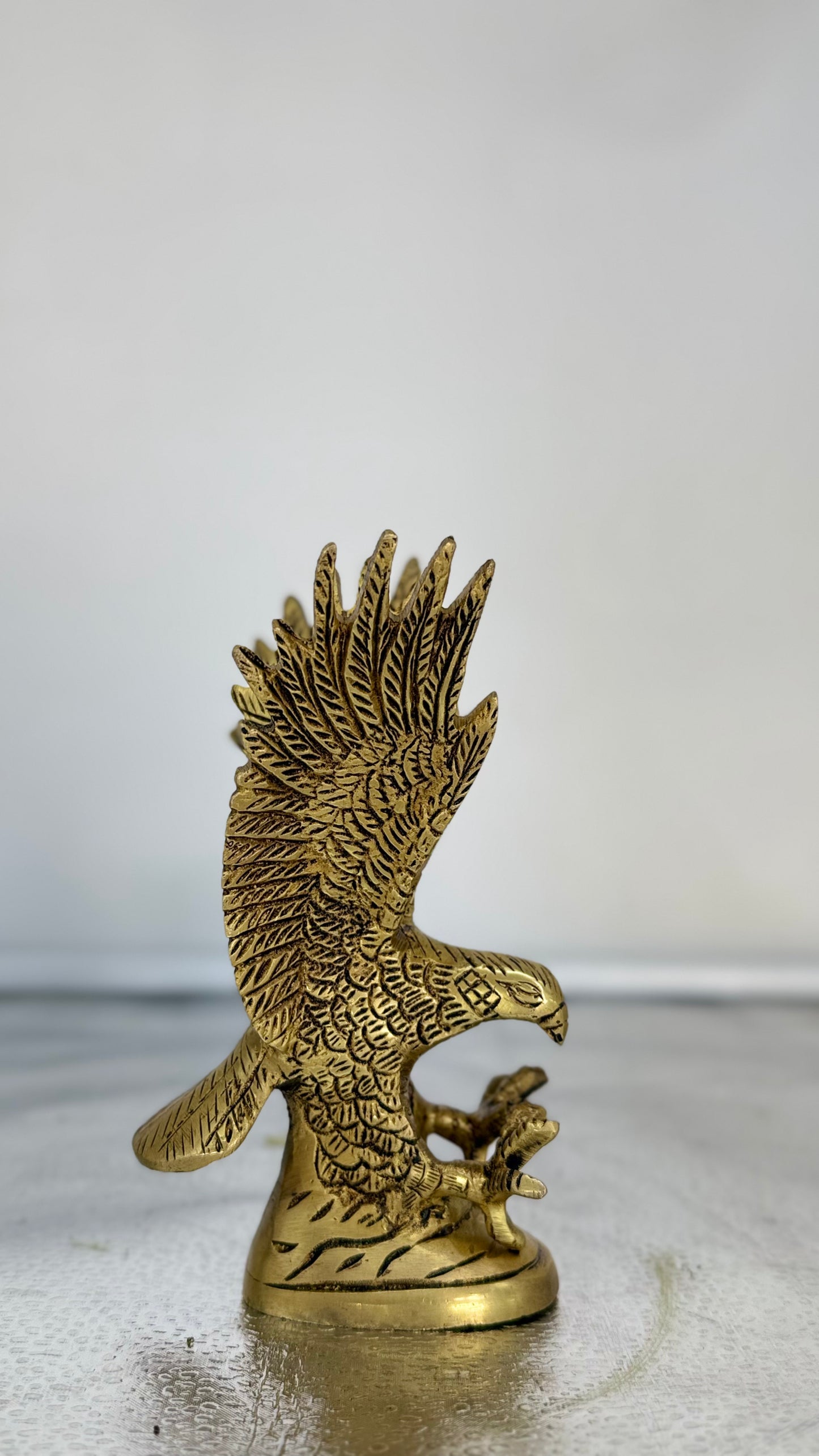 Majestic Brass Eagle Statue - Symbol of Strength and Freedom