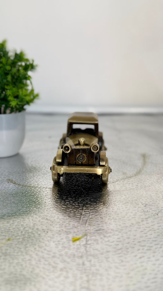 Vintage Brass Model Car – Timeless Antique Collectible for Home & Office Decor