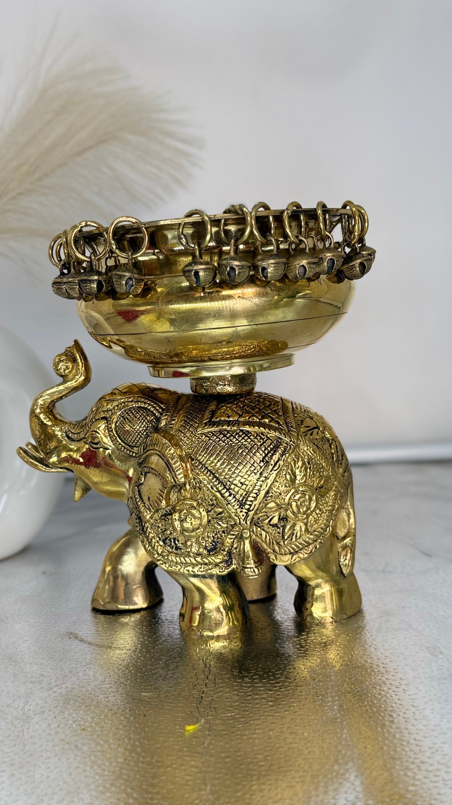 Handcrafted Brass Elephant Urli Bowl - Decorative Centerpiece