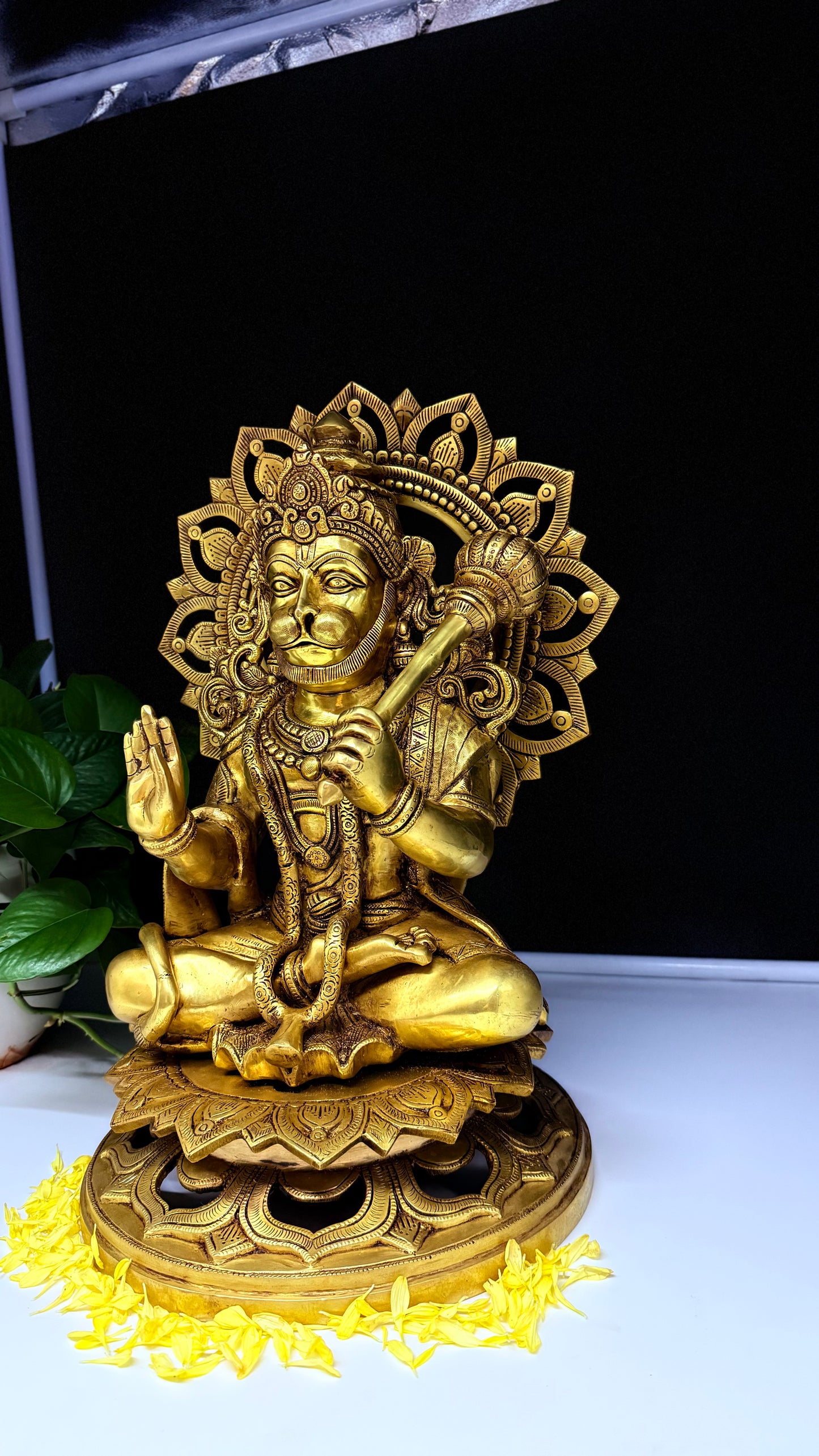 Majestic Brass Statue of Lord Hanuman - The Embodiment of Strength and Devotion