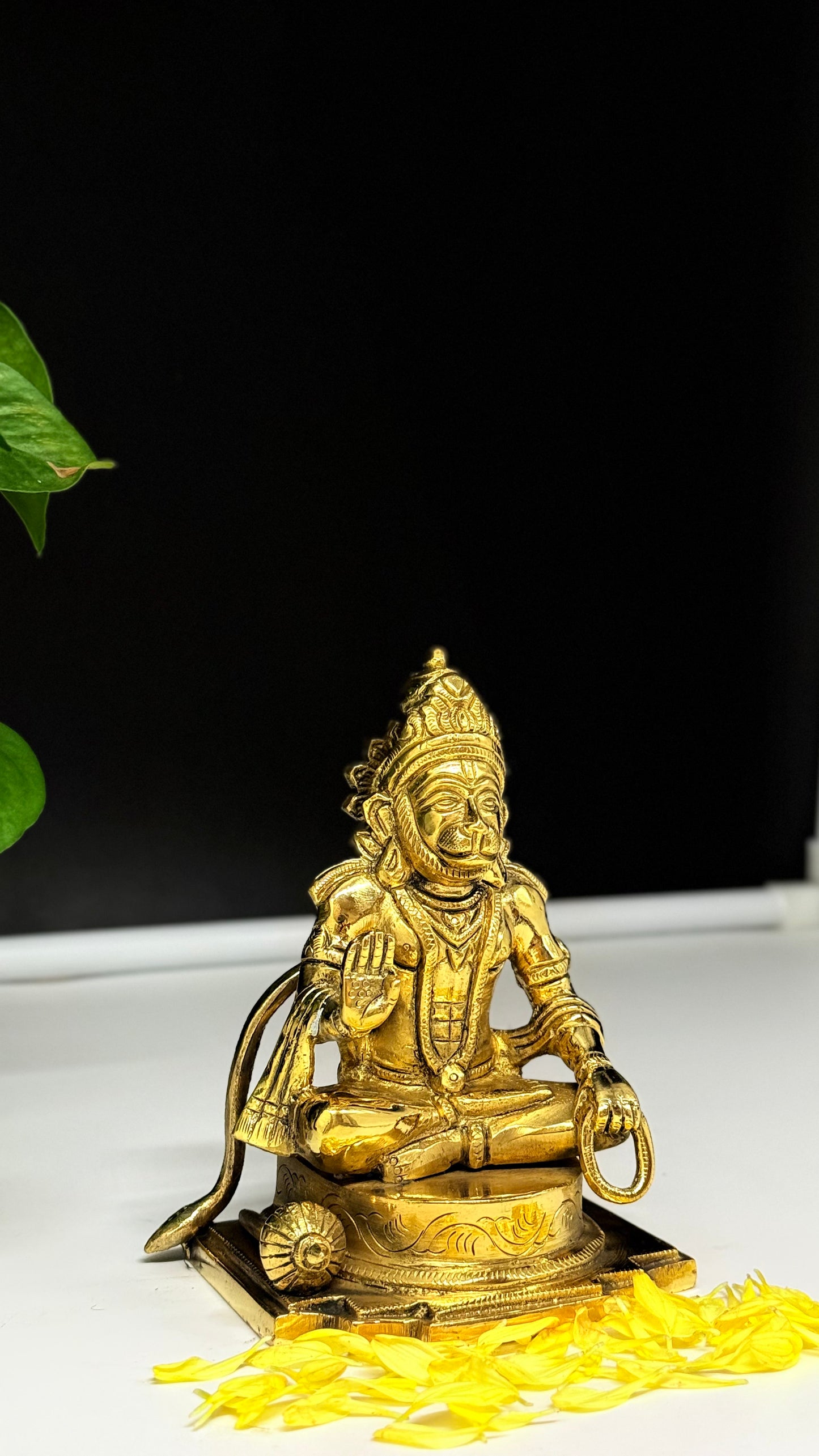 Handcrafted Brass Sitting Hanuman Idol - Meditation & Devotion