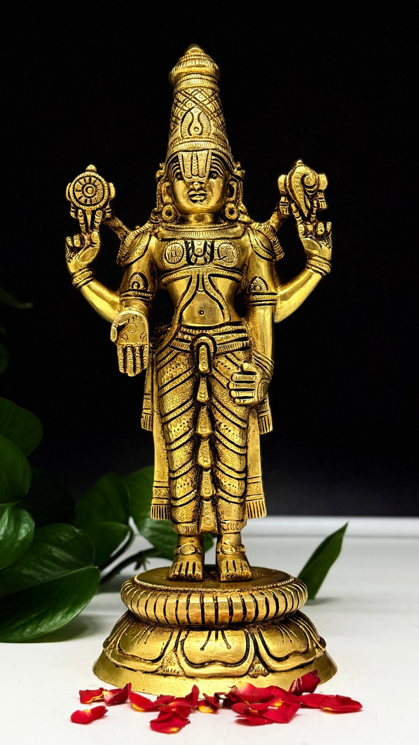 Divine Blessings from Tirupati: Exquisite Brass Lord Venkateswara Idol