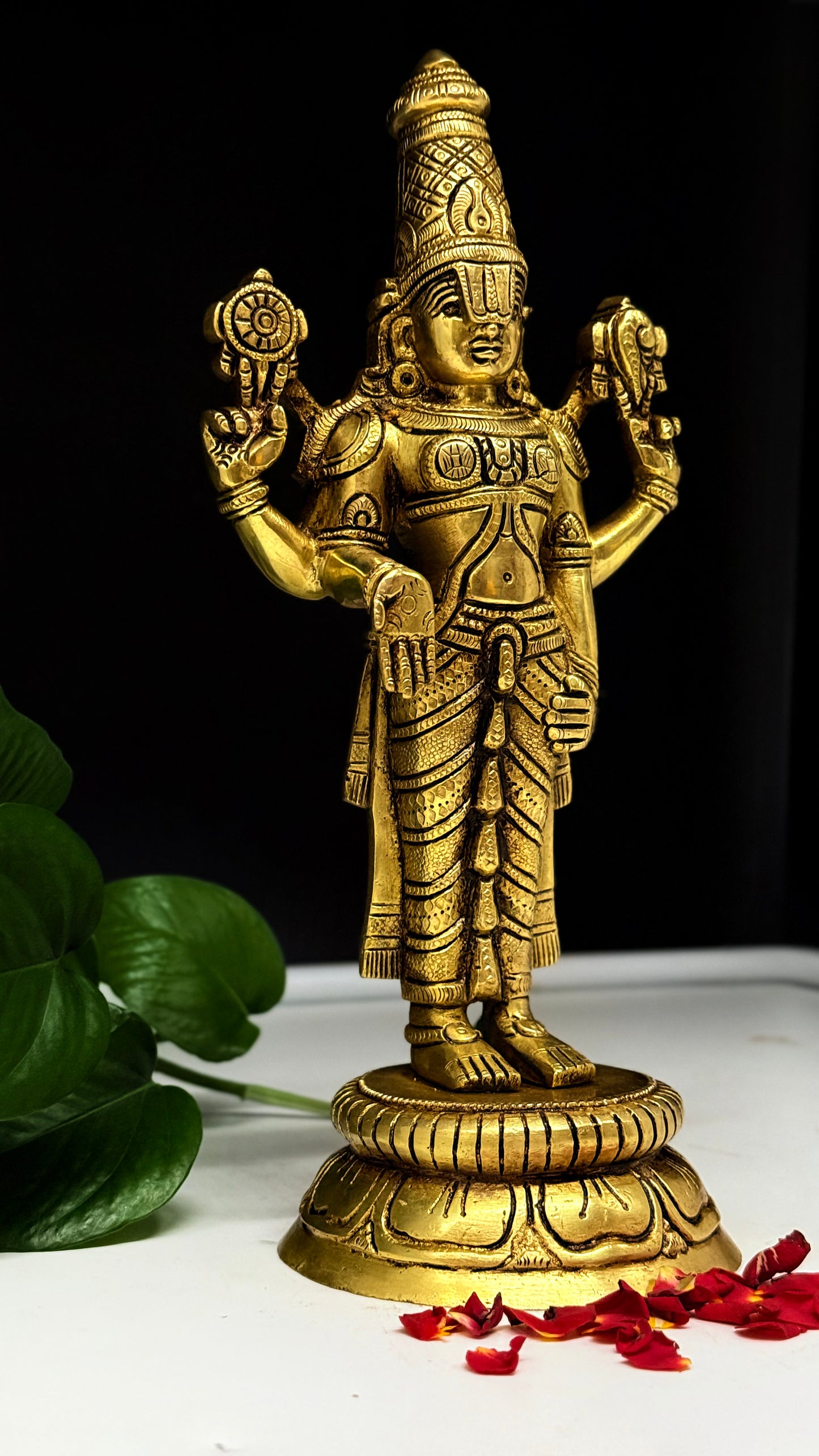 Divine Blessings from Tirupati: Exquisite Brass Lord Venkateswara Idol