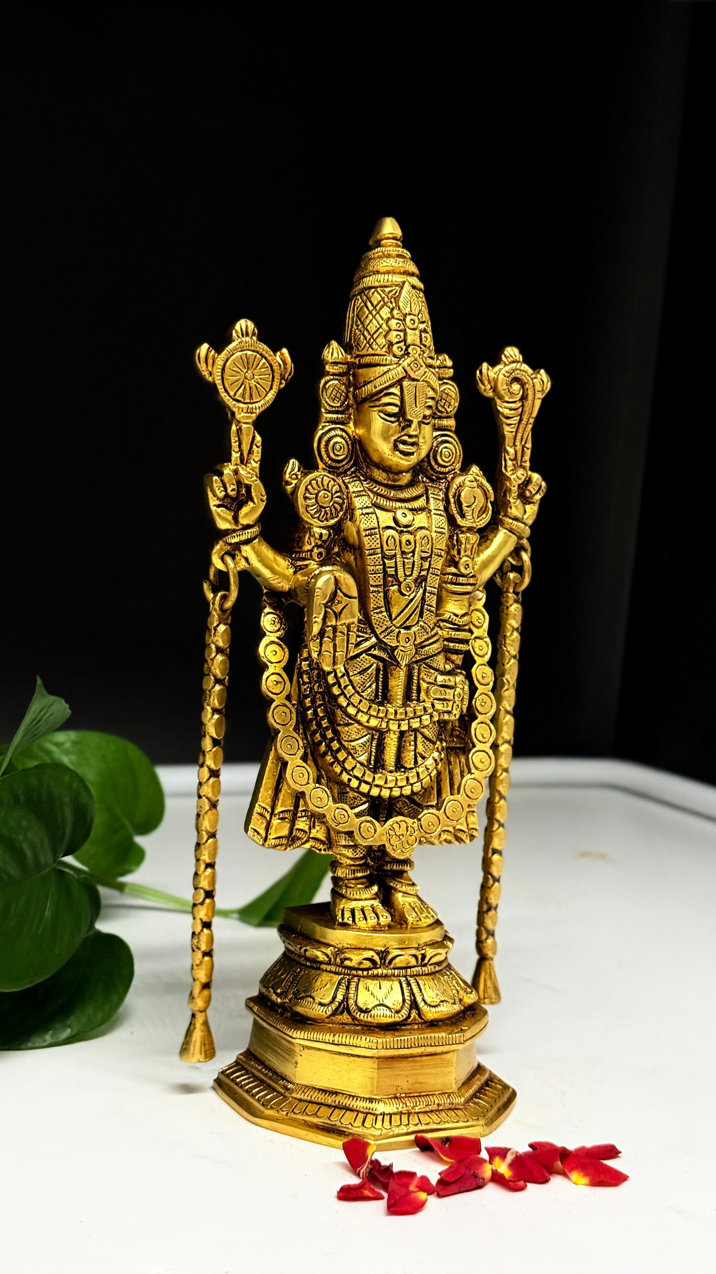 Majestic Lord Venkateswara Brass Idol – A Symbol of Tirupati's Grace