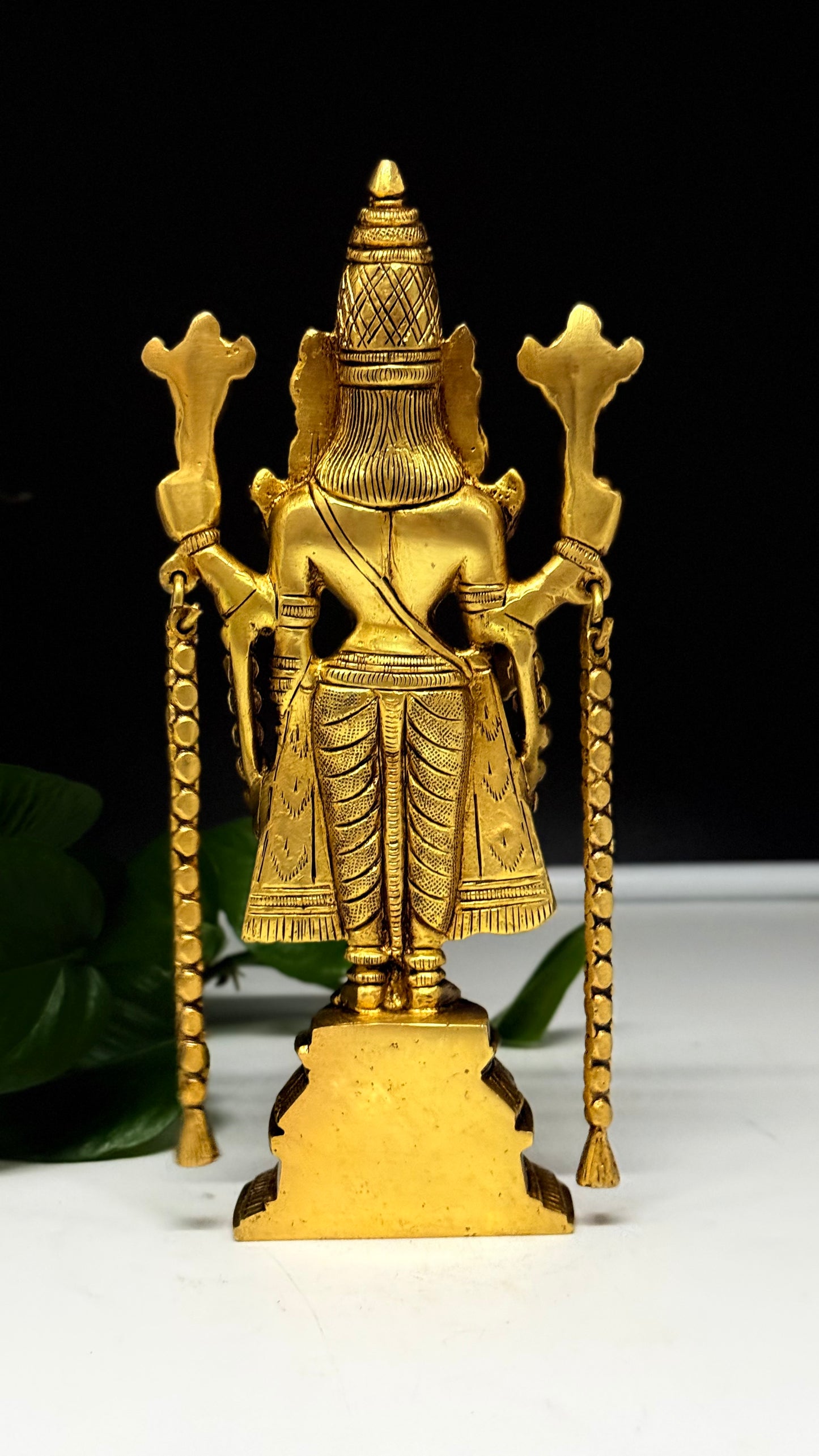 Majestic Lord Venkateswara Brass Idol – A Symbol of Tirupati's Grace